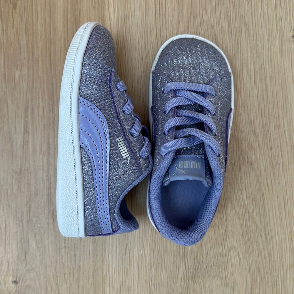 Puma sneakers size 7